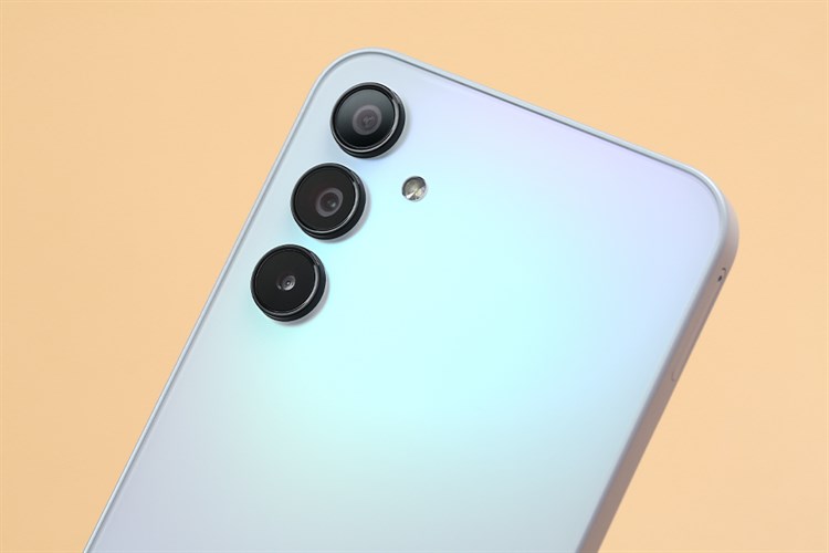 Điện thoại Samsung Galaxy A15 5G 8GB/256GB Màu Xanh dương nhạt