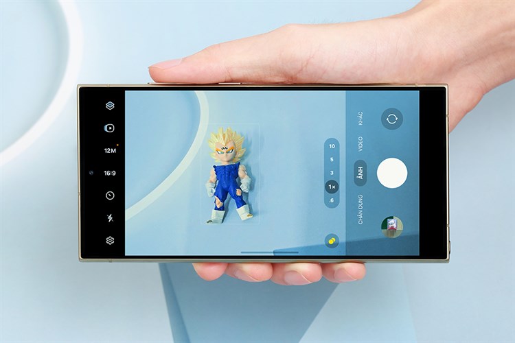 Điện thoại Samsung Galaxy S24 Ultra 5G 12GB/1TB Màu Vàng