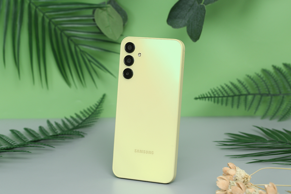 Điện thoại Samsung Galaxy A15 8GB/128GB Màu Vàng nhạt