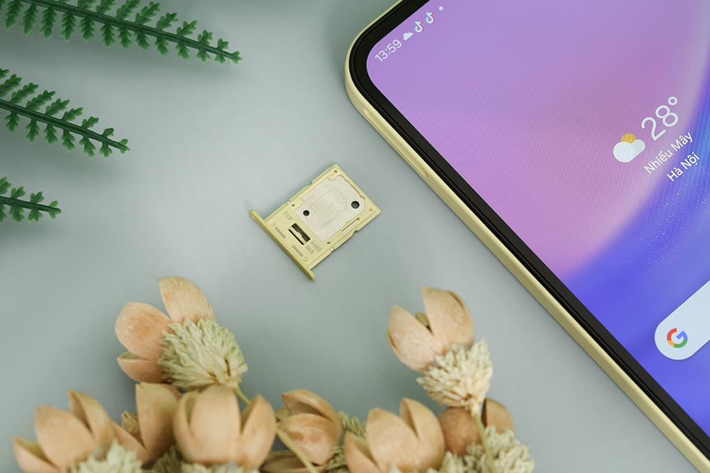 Điện thoại Samsung Galaxy A15 8GB/128GB Màu Vàng nhạt