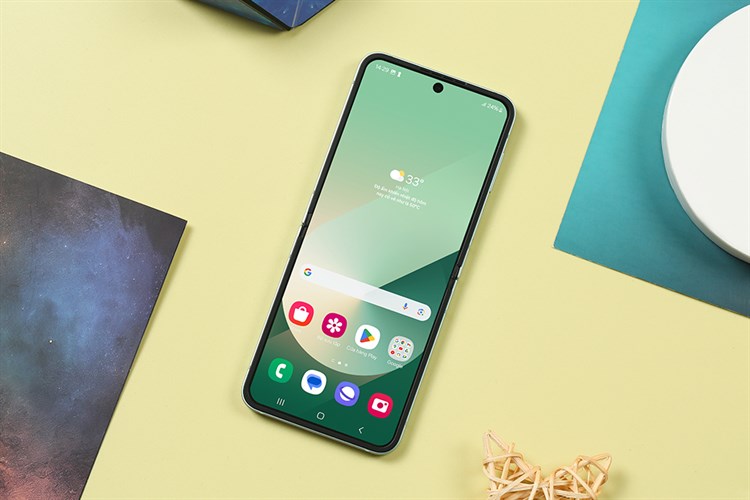 Điện thoại Samsung Galaxy Z Flip6 5G 12GB/256GB Màu Xanh Bạc Hà