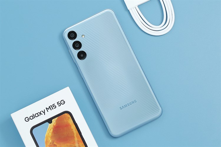 Điện thoại Samsung Galaxy M15 5G 6GB/128GB Màu Xanh nhạt