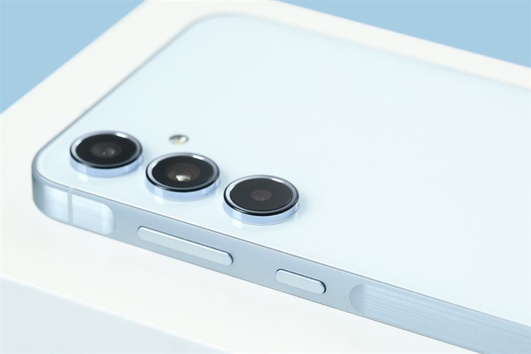 Điện thoại Samsung Galaxy A55 5G 8GB/128GB Màu Xanh