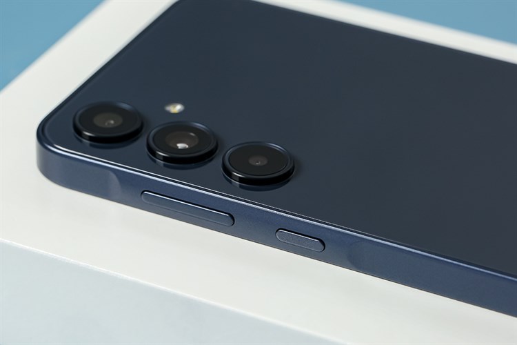 Điện thoại Samsung Galaxy A35 5G 8GB/128GB Màu Đen