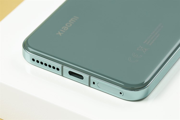 Điện thoại Xiaomi 14 5G 12GB/256GB Màu Xanh lá