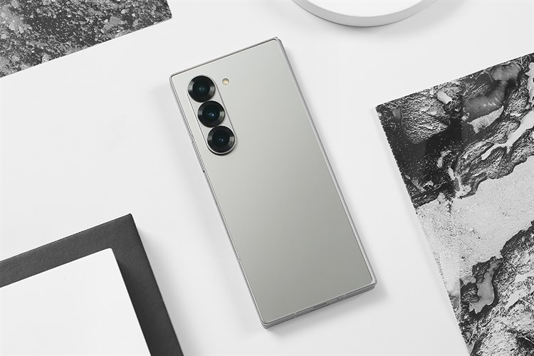 Điện thoại Samsung Galaxy Z Fold6 5G 12GB/512GB Màu Xám