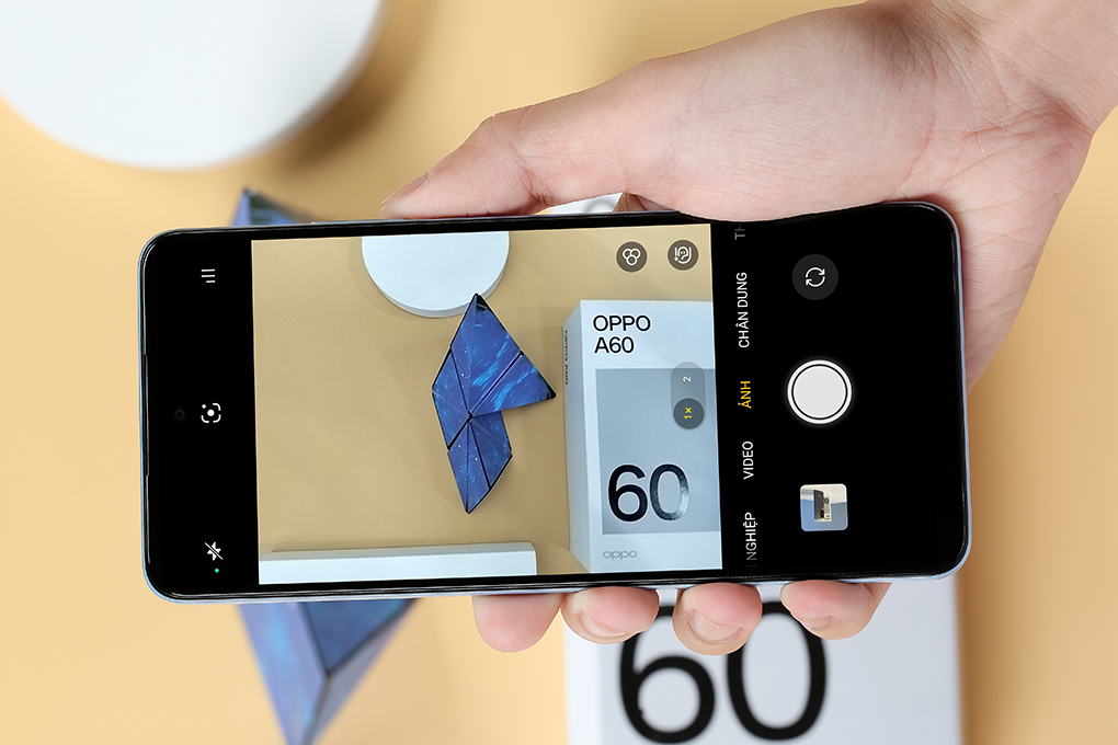 Điện thoại OPPO A60 8GB/128GB Màu Xanh dương nhạt
