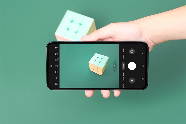 Điện thoại Samsung Galaxy M35 5G 8GB/256GB Màu Xanh nhạt