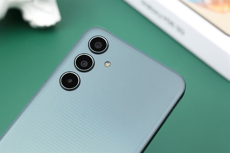 Điện thoại Samsung Galaxy M35 5G 8GB/256GB Màu Xanh nhạt