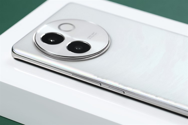 Điện thoại vivo V30e 5G 8GB/256GB Màu Trắng