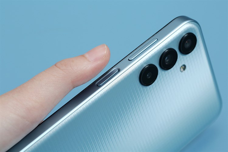 Điện thoại Samsung Galaxy M15 5G 4GB/128GB Màu Xanh nhạt