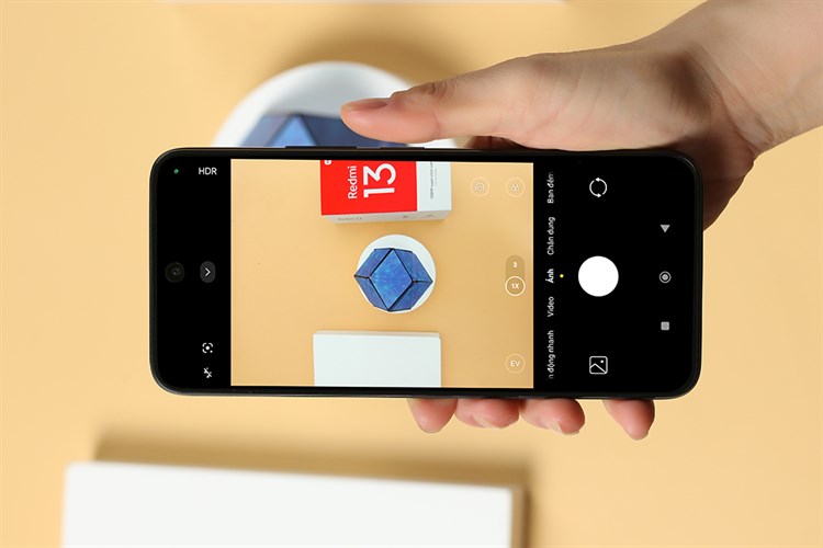 Điện thoại Xiaomi Redmi 13 6GB/128GB Màu Đen