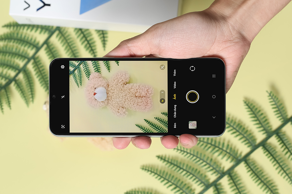 Điện thoại vivo Y18S 6GB/128GB Màu Trắng - Xanh