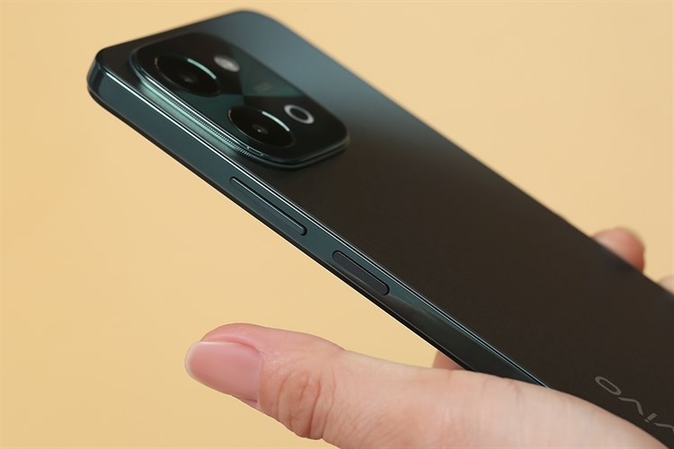 Điện thoại vivo Y28 8GB/128GB Màu Xanh đen