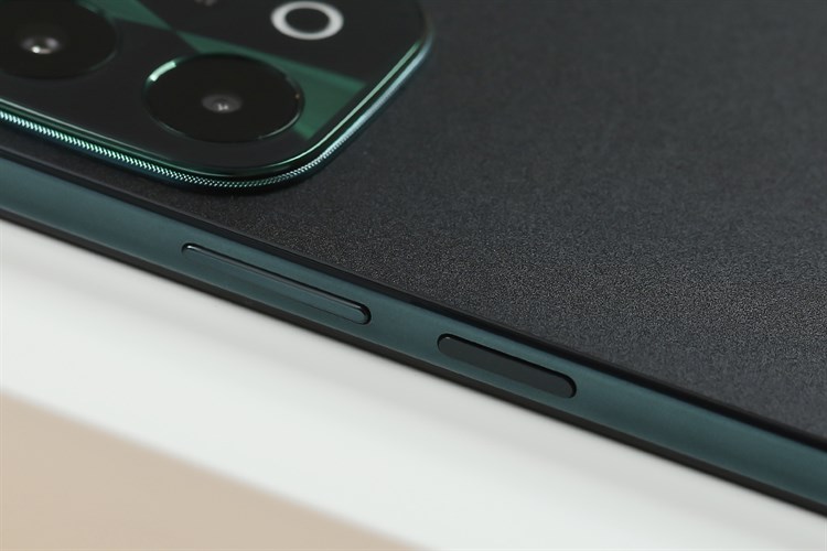 Điện thoại vivo Y28 8GB/128GB Màu Xanh đen