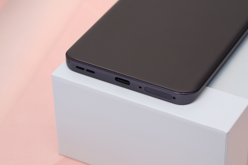 Điện thoại OPPO Reno12 5G 12GB/256GB Màu Nâu