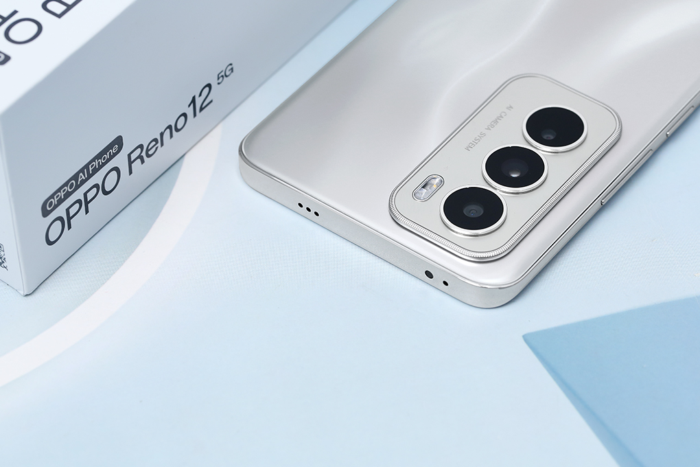 Điện thoại OPPO Reno12 5G 12GB/256GB Màu Bạc