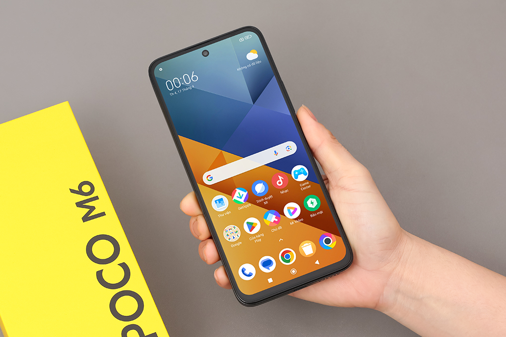 Điện thoại Xiaomi POCO M6 6GB/128GB - 11