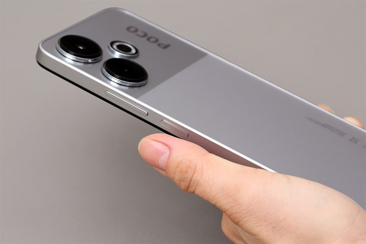 Điện thoại Xiaomi POCO M6 6GB/128GB Màu Bạc