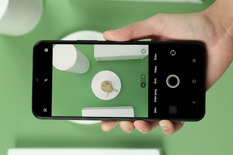 Điện thoại vivo Y03T 4GB/64GB Màu Đen