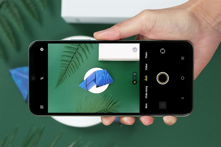 Điện thoại vivo Y03T 4GB/64GB Màu Xanh