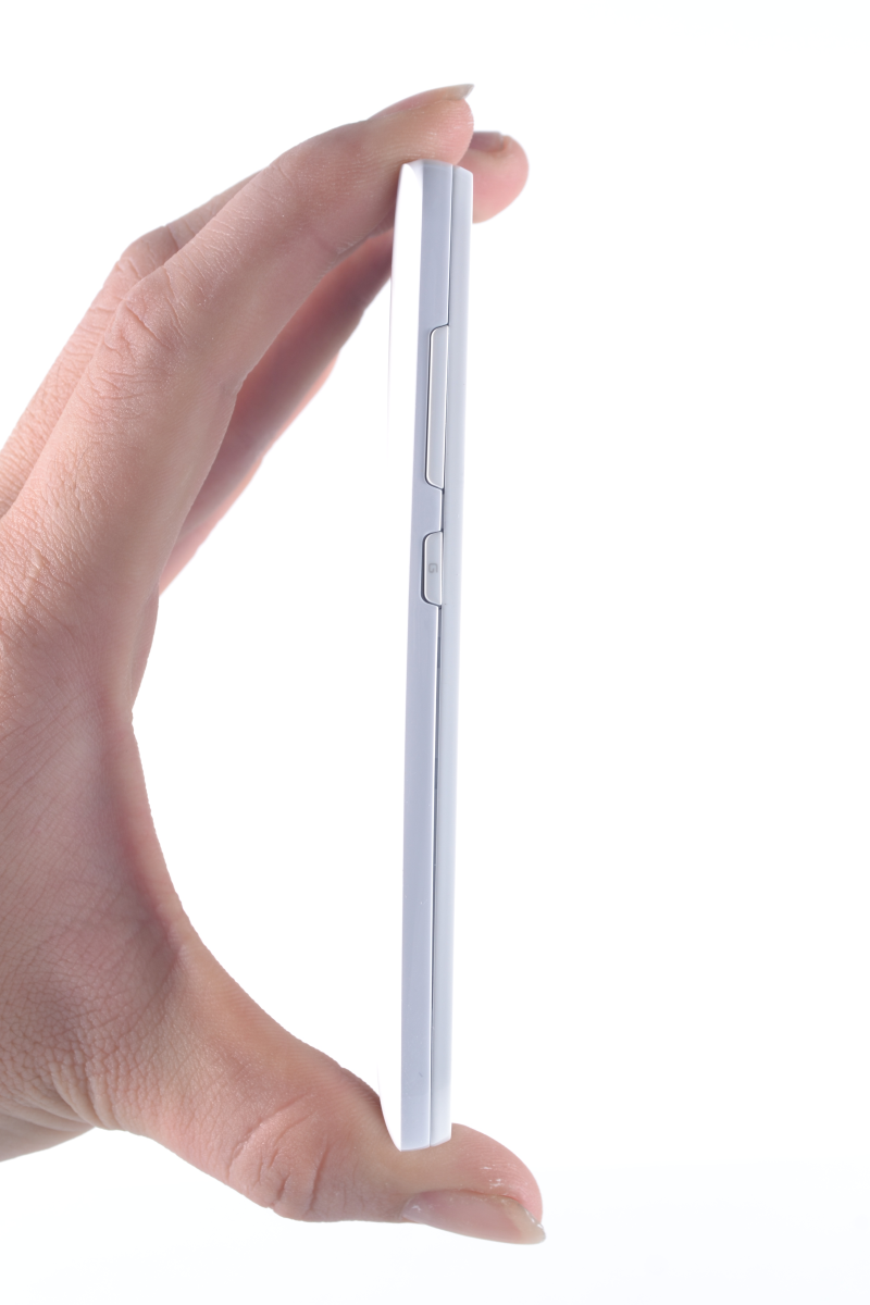 Điện thoại LG Optimus Black P970