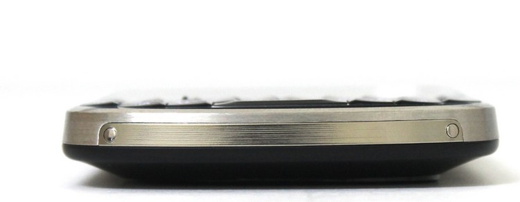 Điện thoại BlackBerry Bold Touch 9900