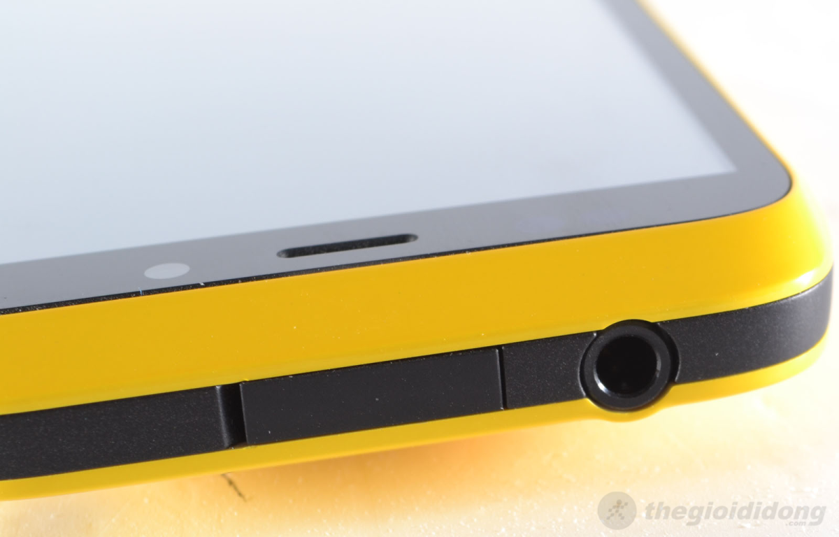 Điện thoại Ktouch W700