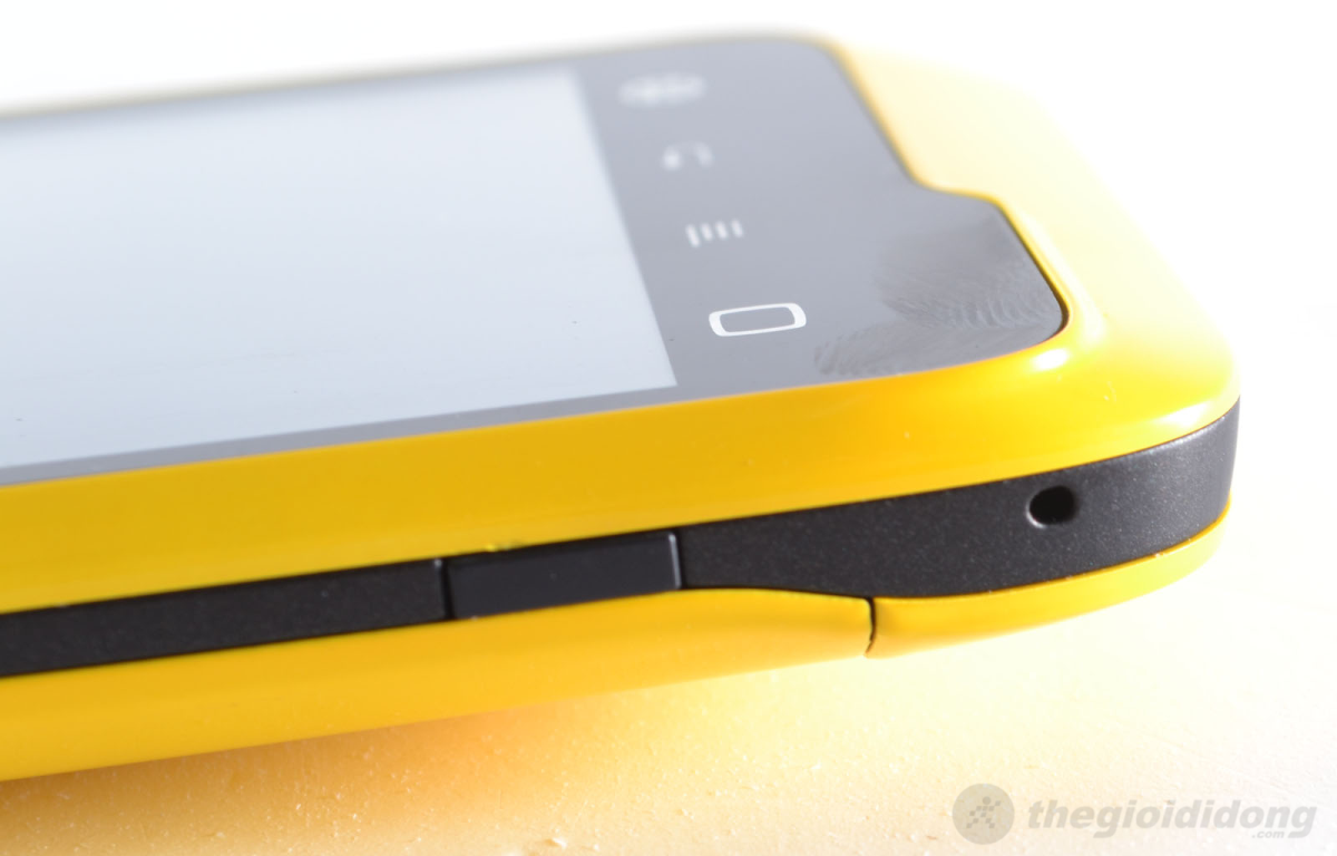 Điện thoại Ktouch W700