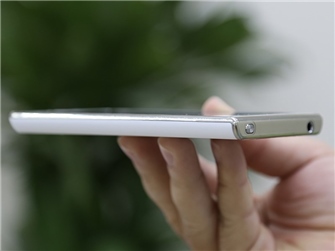 Điện thoại LG Optimus L7