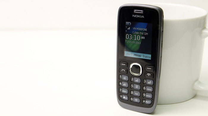 So sánh chi tiết Điện thoại Nokia 112 với Nokia 8000 4G | Thegioididong.com