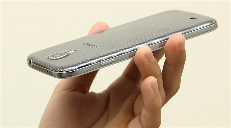 Điện thoại Samsung Galaxy S4 i9500