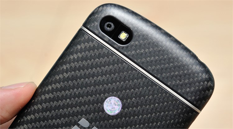 Điện thoại BlackBerry Q10