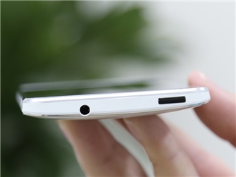 Điện thoại HTC One 32GB