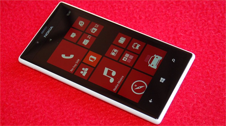 Điện thoại Nokia Lumia 720 Màu Trắng