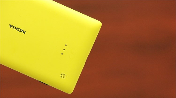 Điện thoại Nokia Lumia 720