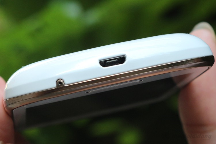 Điện thoại Samsung Galaxy Fame S6810