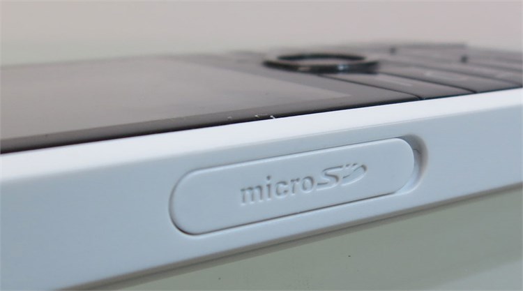 Điện thoại Nokia 301