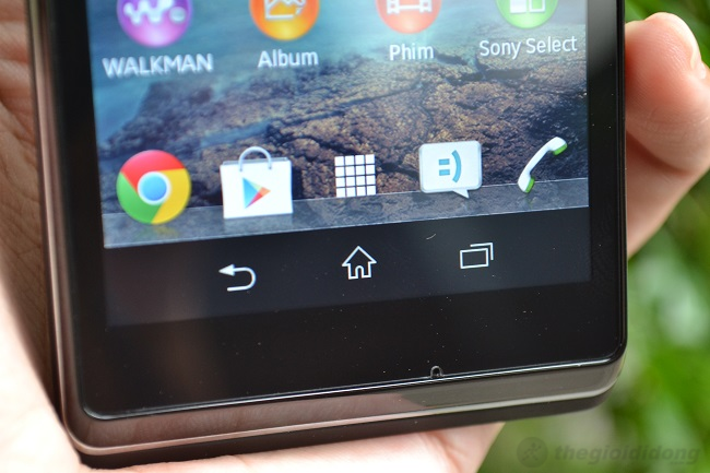 canh-duoi-xperia-l cạnh dưới xperia l