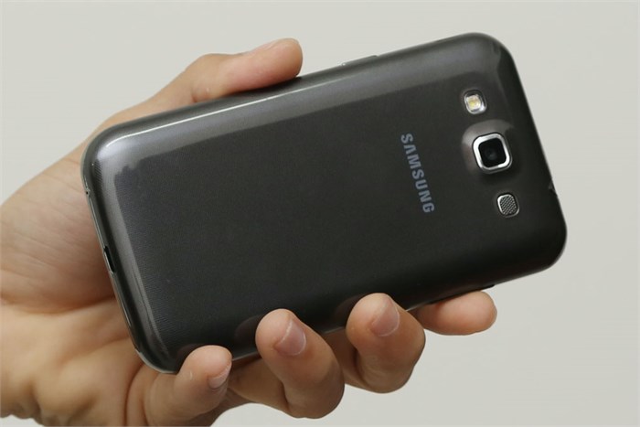 Điện thoại SAMSUNG GALAXY WIN I8552 Màu Xám