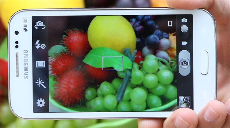 Điện thoại SAMSUNG GALAXY WIN I8552 Màu Trắng