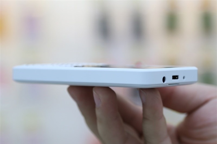 Điện thoại Nokia Asha 210 Dual Màu Trắng