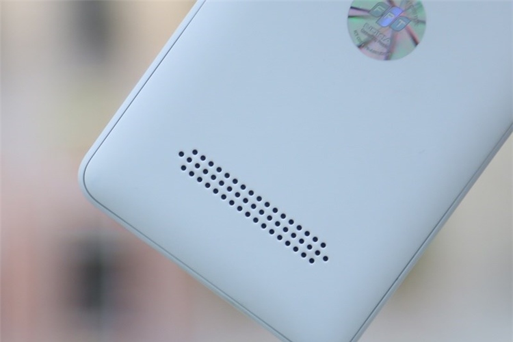 Điện thoại Nokia Asha 210 Dual Màu Trắng