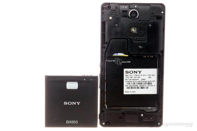 Điện thoại Sony Xperia ZR C5502