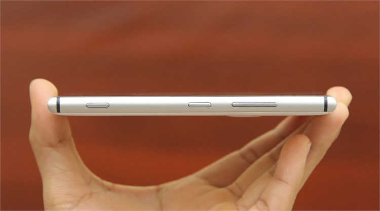 Điện thoại Nokia Lumia 925