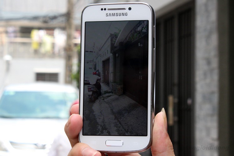 Điện thoại Samsung Galaxy S4 Zoom SM-C101