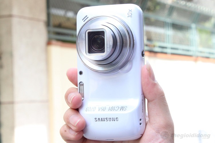 Điện thoại Samsung Galaxy S4 Zoom SM-C101