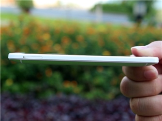 Điện thoại HTC One Mini