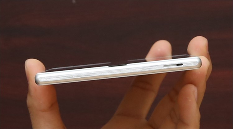 Điện thoại Sony Xperia Z Ultra C6802