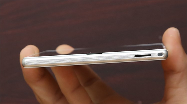 Điện thoại Sony Xperia Z Ultra C6802